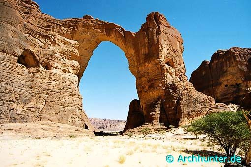 Aloba Arch