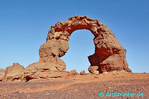 In-Tehaq Arch-Algeria