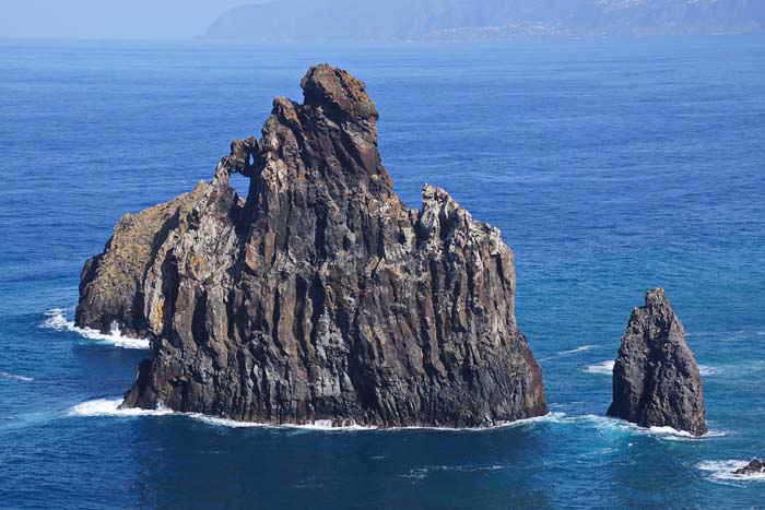 Ilheus da Rib Arch-Portugal Madeira